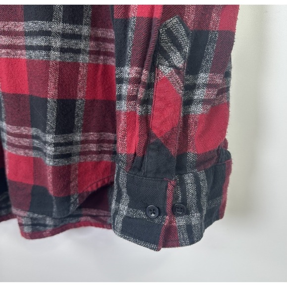 Vans Flannel Shirt Mens XXL Black Red Plaid Long Sleeve Button Up Off‎ The Wall - Picture 3 of 9